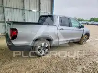 2017 Honda RIDGELINE фото