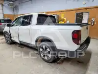 2017 Honda RIDGELINE фото