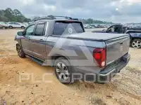 2017 Honda RIDGELINE photo