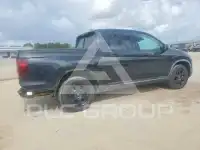 2017 Honda RIDGELINE photo