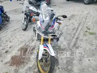 2017 Honda CRF photo