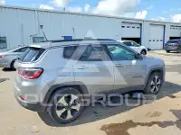 2017 Jeep COMPASS фото