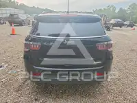 2017 Jeep COMPASS photo