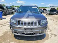 2017 Jeep COMPASS фото