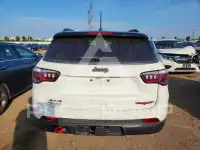 2017 Jeep COMPASS photo