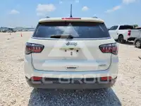 2017 Jeep COMPASS photo