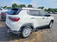 2017 Jeep COMPASS photo