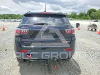 2017 Jeep COMPASS фото
