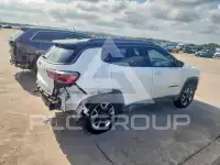 2017 Jeep COMPASS фото