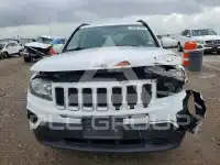 2017 Jeep COMPASS photo