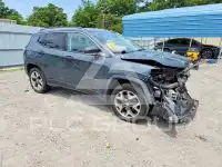 2017 Jeep COMPASS photo