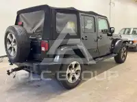 2017 Jeep WRANGLER фото