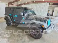 2017 Jeep WRANGLER фото