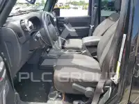 2017 Jeep WRANGLER фото
