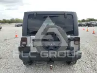 2017 Jeep WRANGLER фото