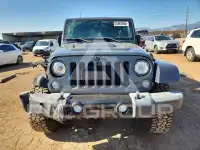 2017 Jeep WRANGLER фото