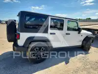 2017 Jeep WRANGLER фото