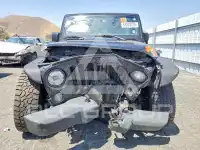 2017 Jeep WRANGLER фото