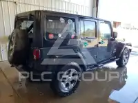 2017 Jeep WRANGLER фото