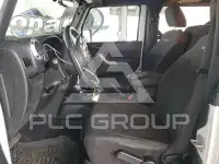 2017 Jeep WRANGLER фото