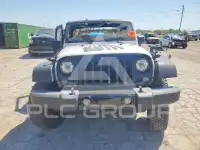 2017 Jeep WRANGLER фото