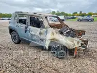 2017 Jeep Renegade photo