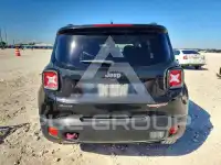 2017 Jeep Renegade photo