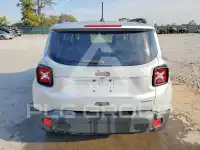 2017 Jeep Renegade photo