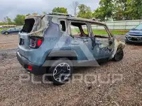 2017 Jeep Renegade photo