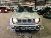 2017 Jeep Renegade photo