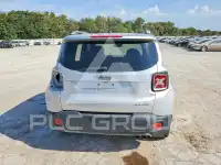 2017 Jeep Renegade photo