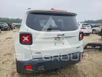 2017 Jeep Renegade photo
