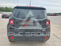 2017 Jeep Renegade photo