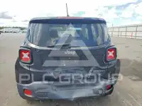 2017 Jeep Renegade photo