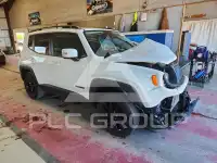 2017 Jeep Renegade фото