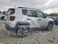 2017 Jeep Renegade photo