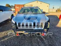 2017 Jeep CHEROKEE фото
