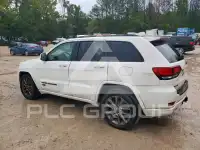 2017 Jeep CHEROKEE фото