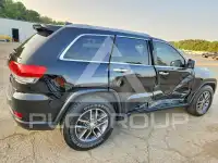 2017 Jeep CHEROKEE фото