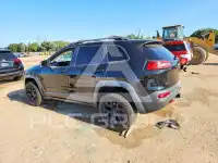 2017 Jeep CHEROKEE фото