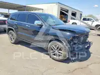 2017 Jeep CHEROKEE photo
