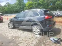 2017 Jeep CHEROKEE photo