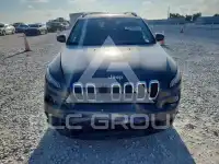 2017 Jeep CHEROKEE photo