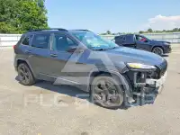 2017 Jeep CHEROKEE фото
