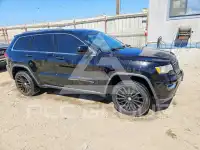 2017 Jeep CHEROKEE фото