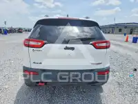 2017 Jeep CHEROKEE фото