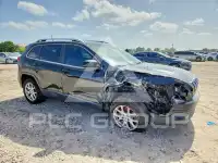 2017 Jeep CHEROKEE photo