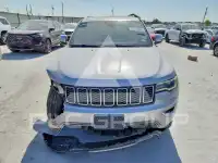 2017 Jeep CHEROKEE фото