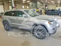 2017 Jeep CHEROKEE photo
