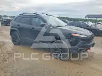 2017 Jeep CHEROKEE photo